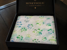 Load image into Gallery viewer, Parakeet Paws | Luxury Minky Throw Cover